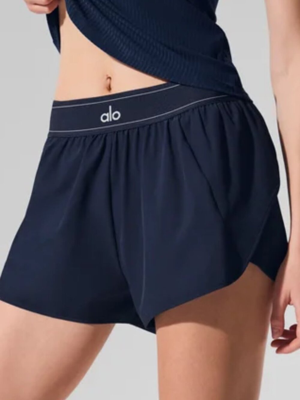 🖤Alo Yoga Match Point Short Navy Blue, Brand new Versatile shorts - Picture 7 of 8